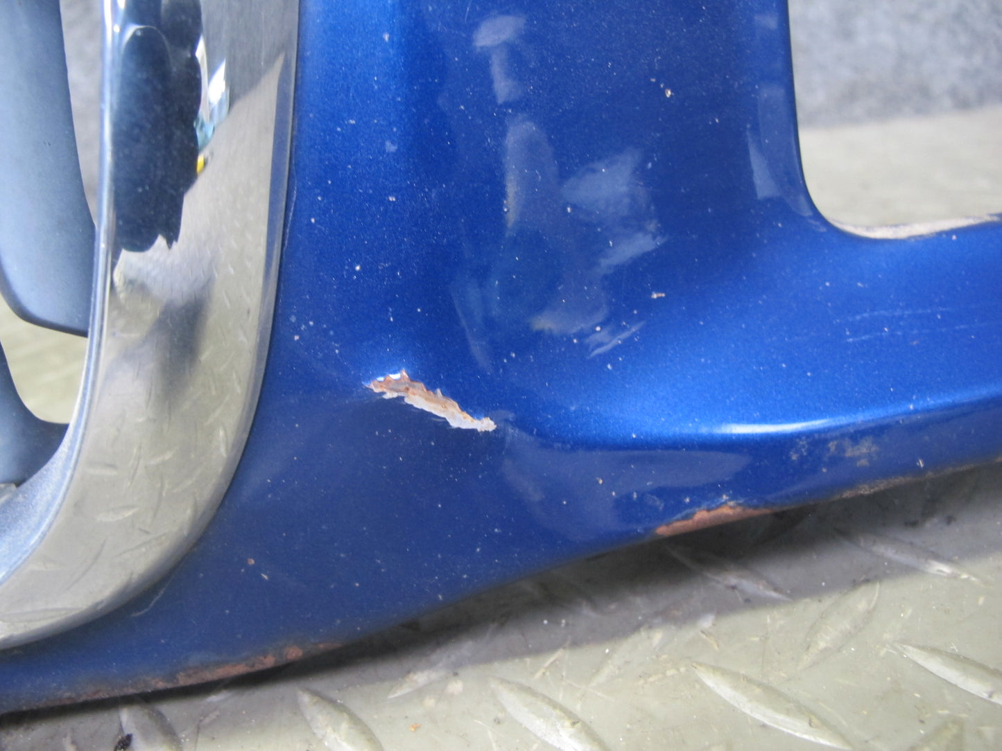 97-99 BMW E36 328ic Front Nose Panel Cover Blue w Kindley Grille Assembly OEM