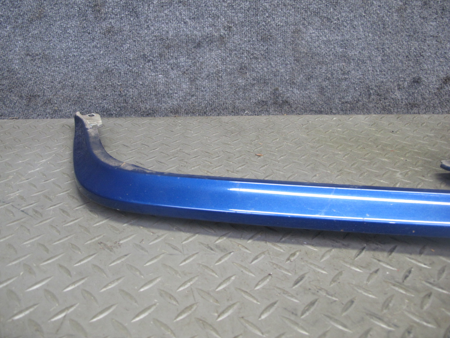 97-99 BMW E36 328ic Front Nose Panel Cover Blue w Kindley Grille Assembly OEM