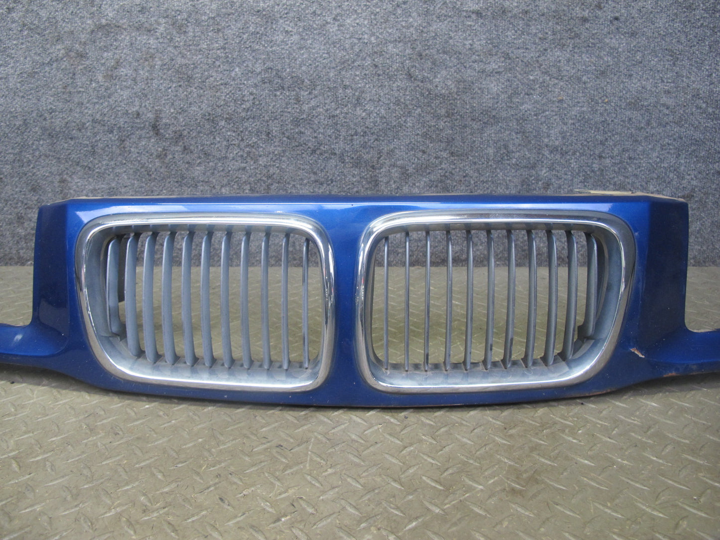 97-99 BMW E36 328ic Front Nose Panel Cover Blue w Kindley Grille Assembly OEM
