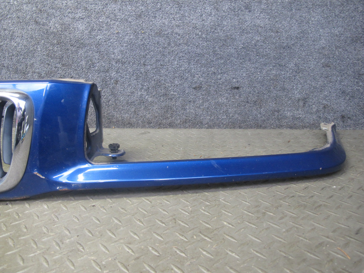 97-99 BMW E36 328ic Front Nose Panel Cover Blue w Kindley Grille Assembly OEM