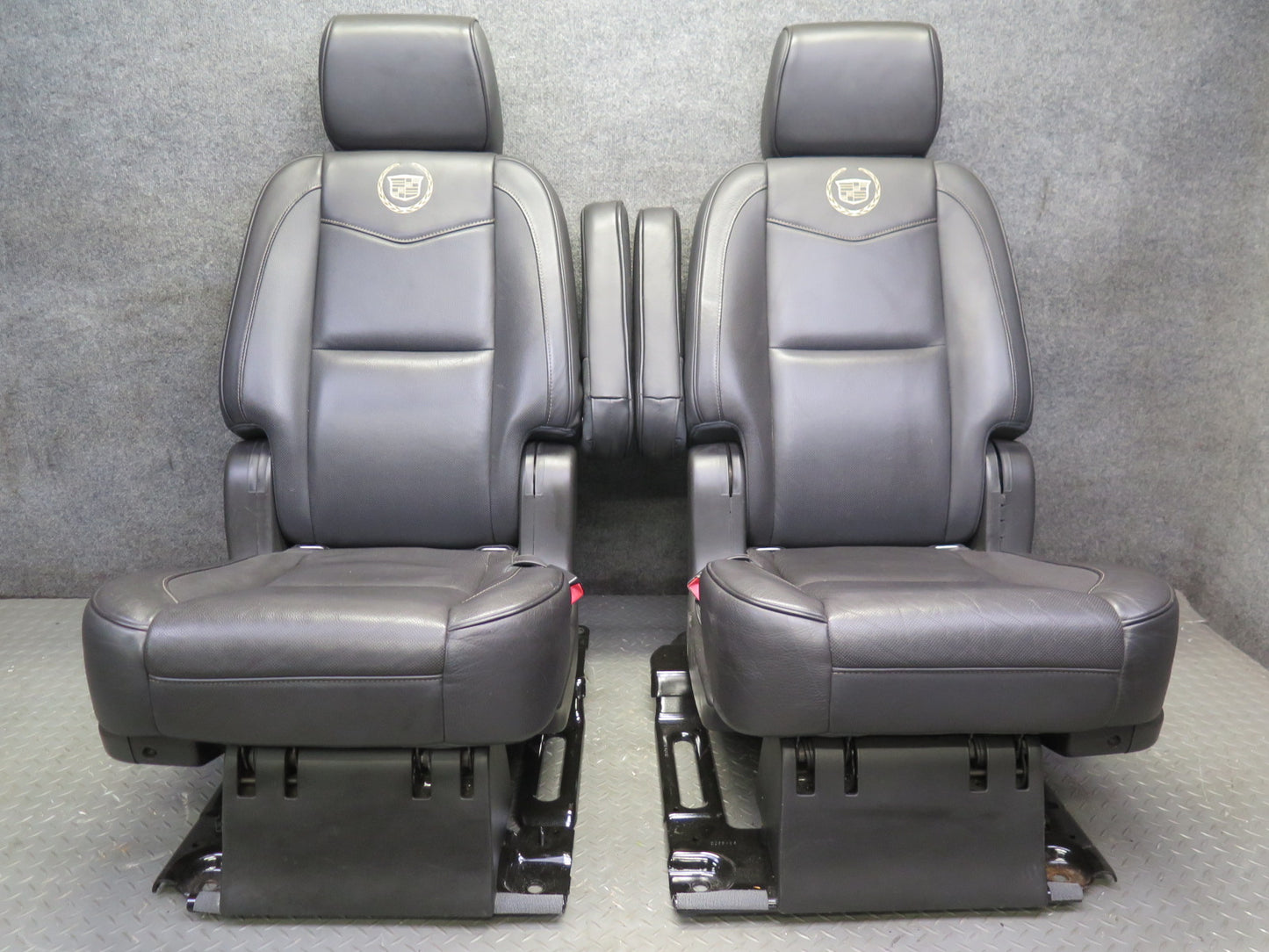 2013-2014 Cadillac Escalade Platinum Rear Second 2ND ROW Leather Seat Set of 2