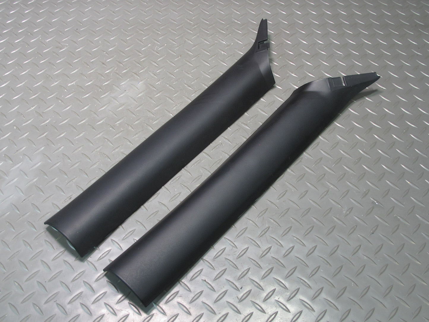 96-02 BMW E36/7 Z3 Roadster Set of 2 Front A Pillar Trim Cover Panel Black OEM