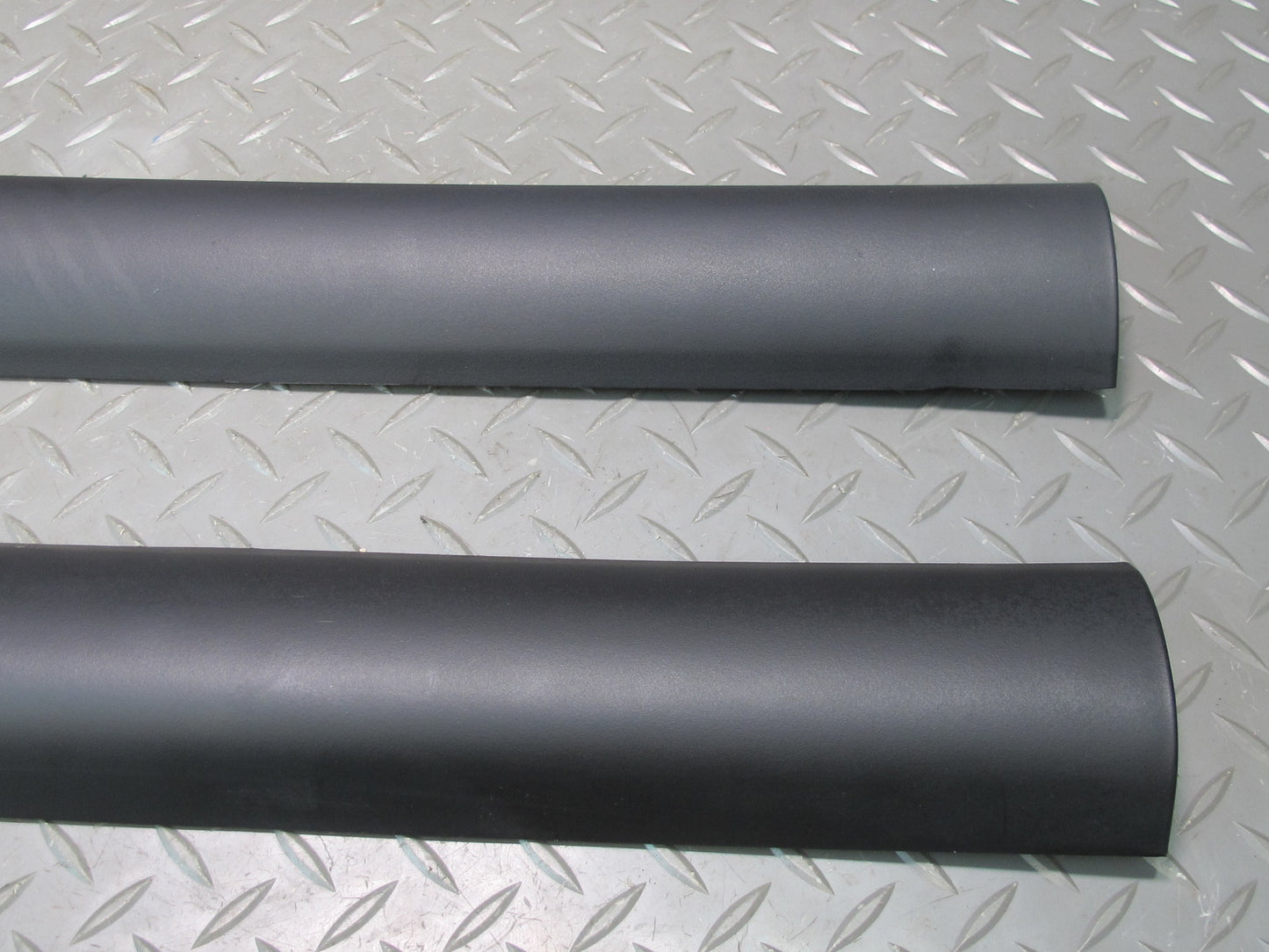 96-02 BMW E36/7 Z3 Roadster Set of 2 Front A Pillar Trim Cover Panel Black OEM