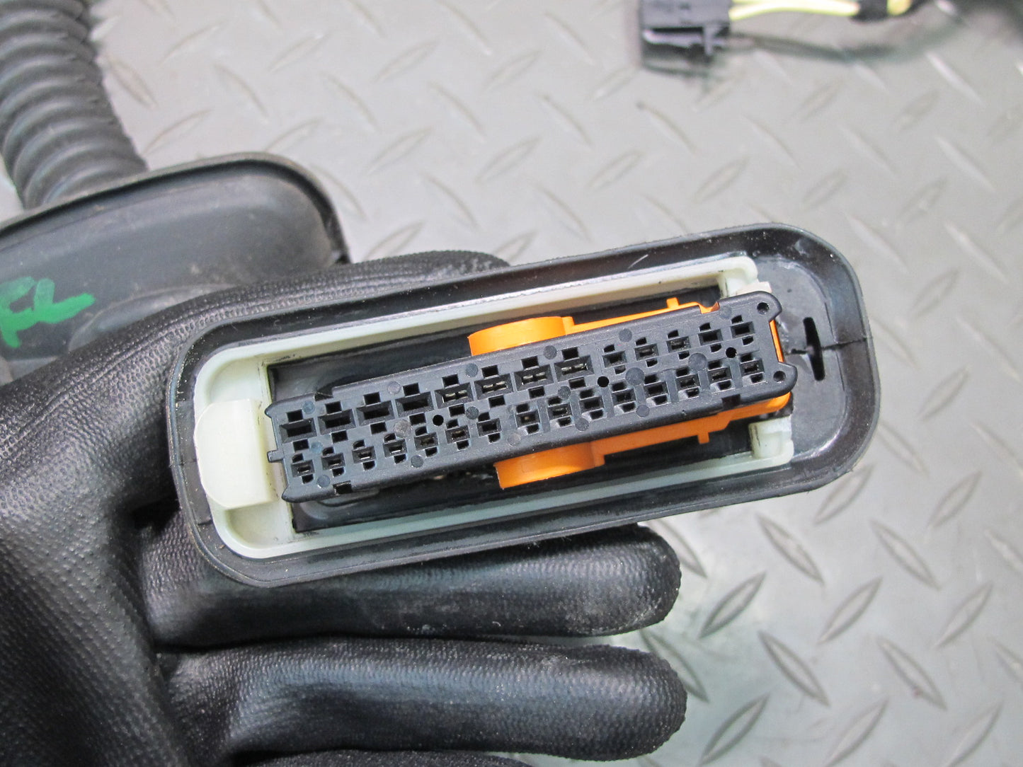 2011-2014 Porsche Cayenne 958 Front Left Driver Side Door Wire Wiring Harness