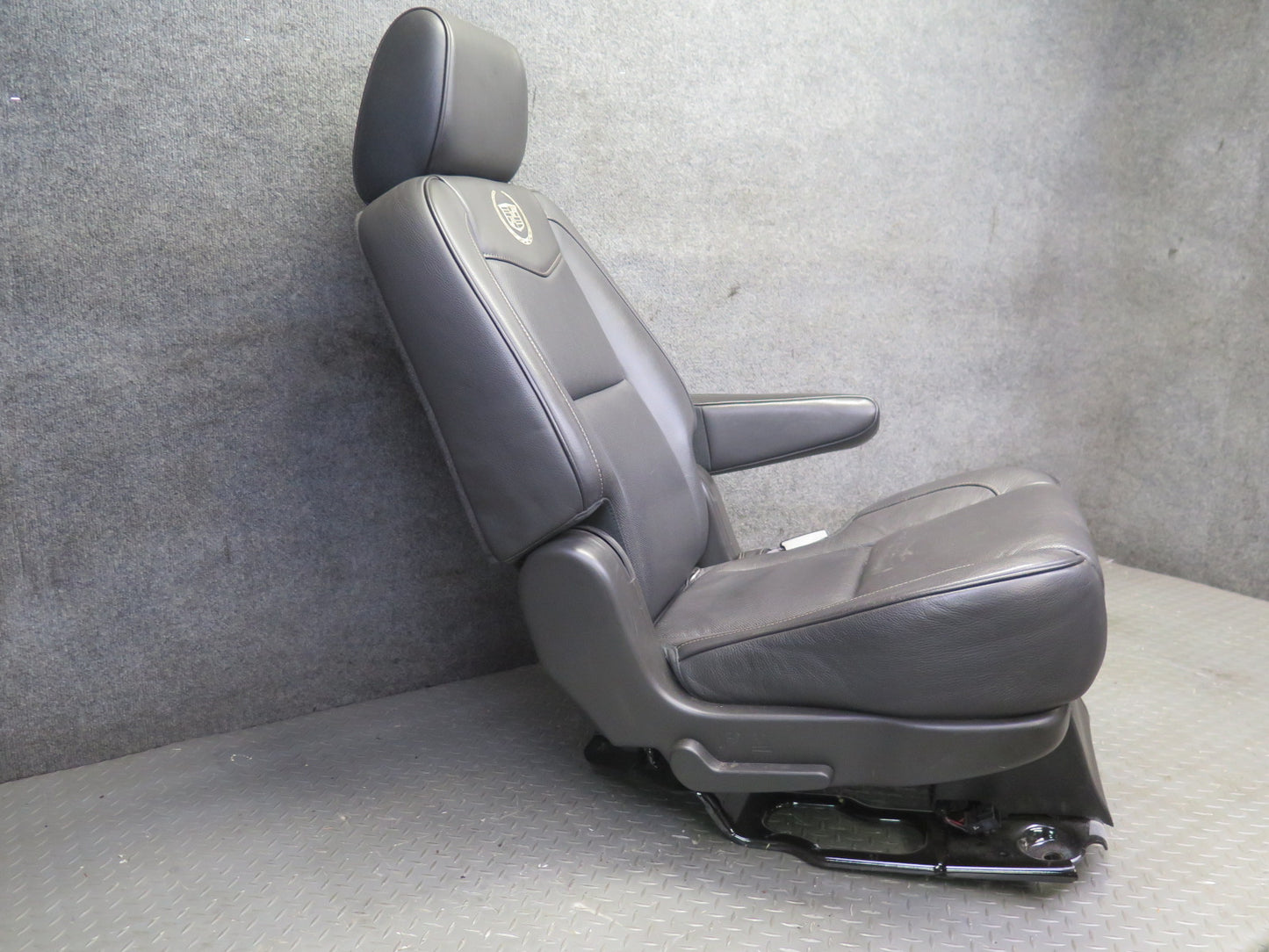 2013-2014 Cadillac Escalade Platinum Rear Second 2ND ROW Leather Seat Set of 2