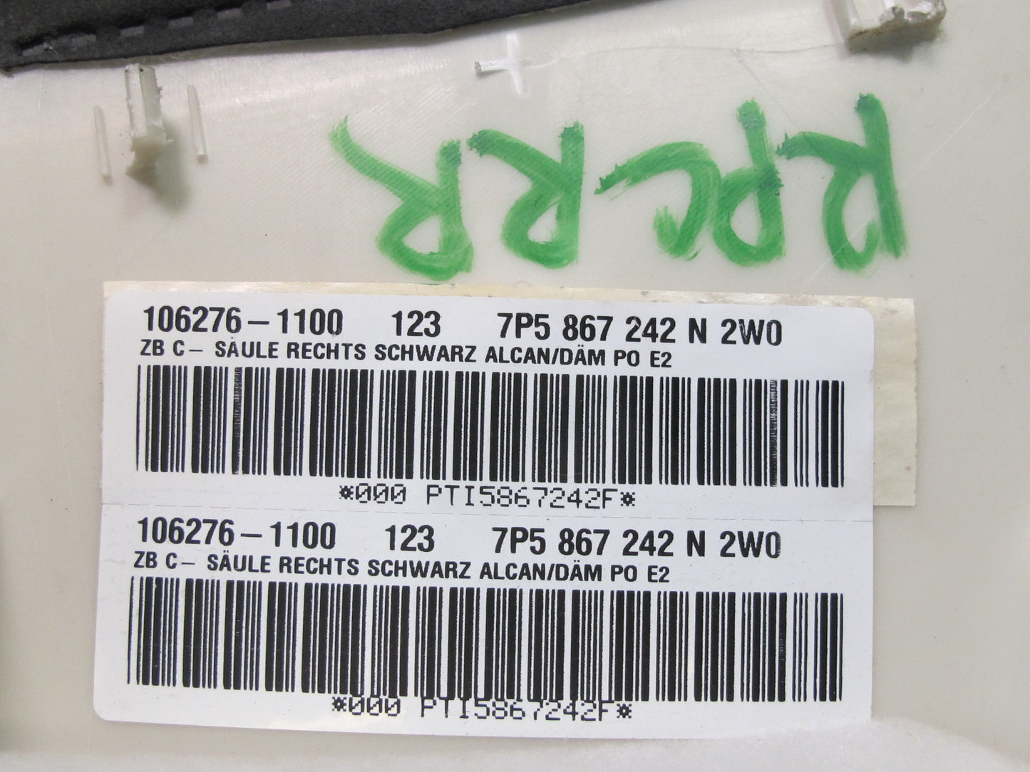 2011-2018 Porsche Cayenne 958 Rear Left & Right Upper C Pillar Trim Panel Set