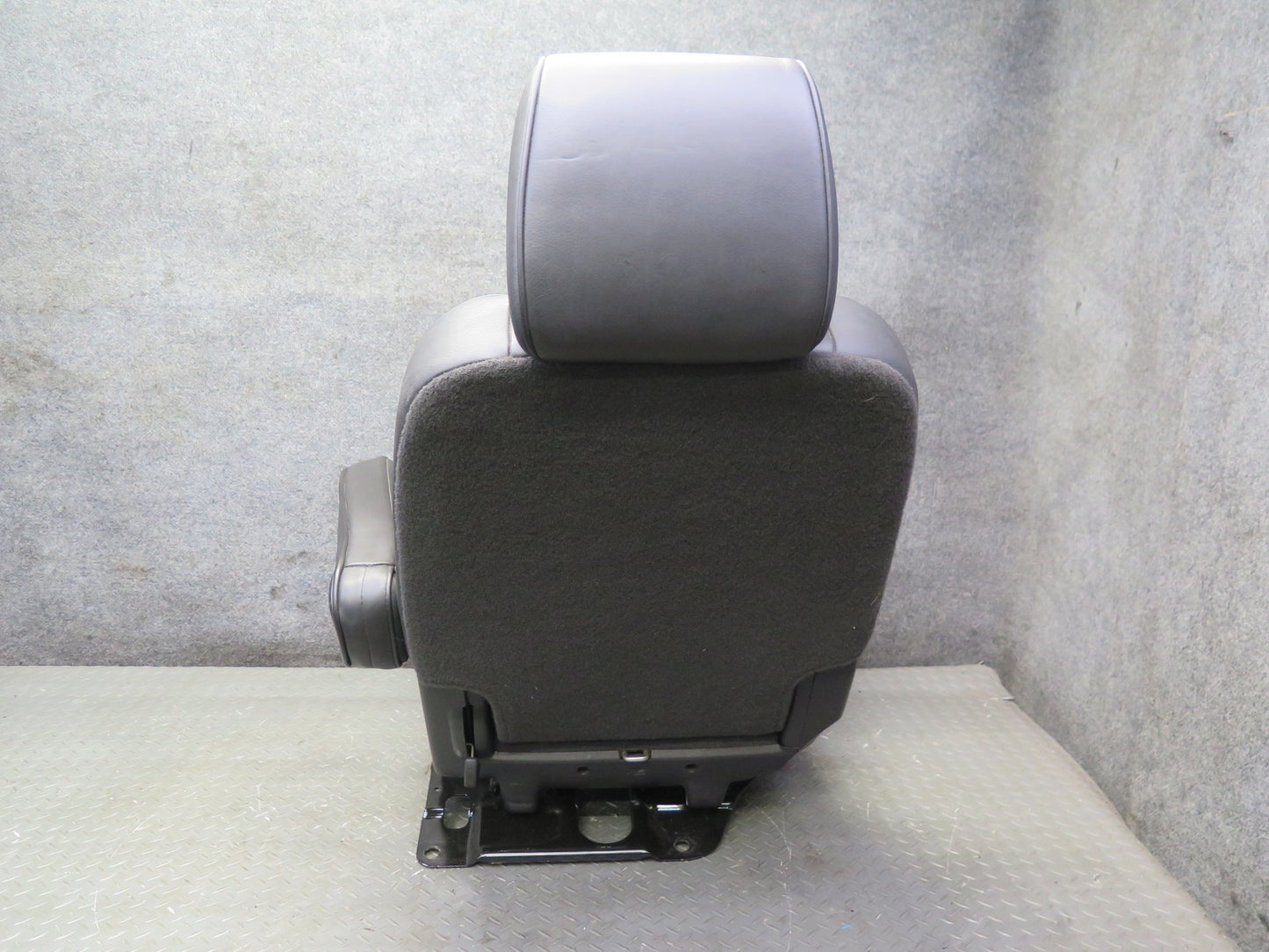 2013-2014 Cadillac Escalade Platinum Rear Second 2ND ROW Leather Seat Set of 2
