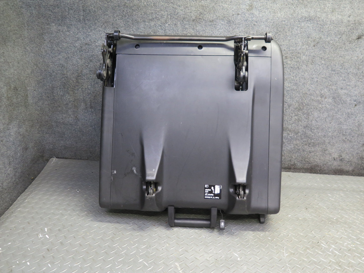 2012-2014 Cadillac Escalade Platinum Rear Left Third 3RD ROW Leather Seat