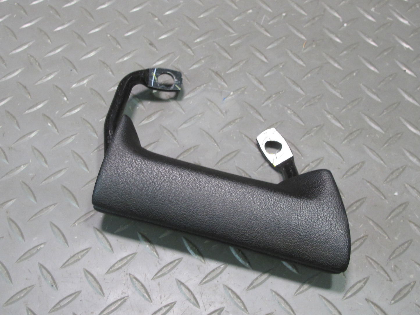06-10 Pontiac Solstice Center Console Grab Handle Black OEM
