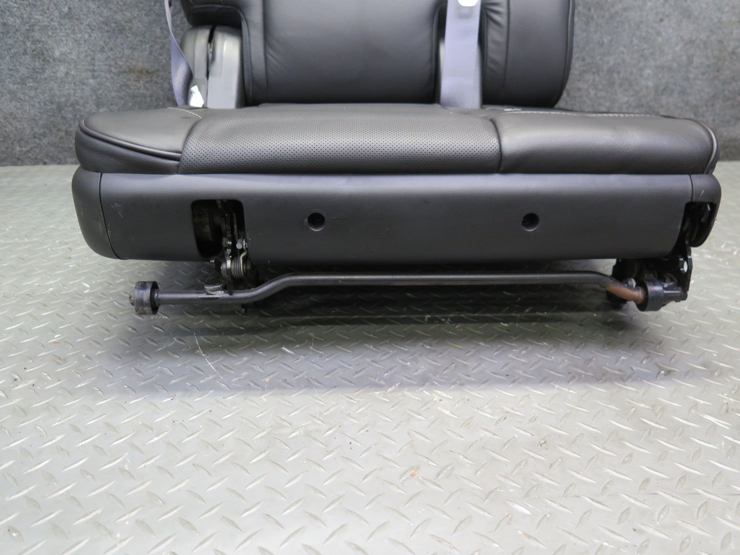2012-2014 Cadillac Escalade Platinum Rear Right Third 3RD ROW Leather Seat