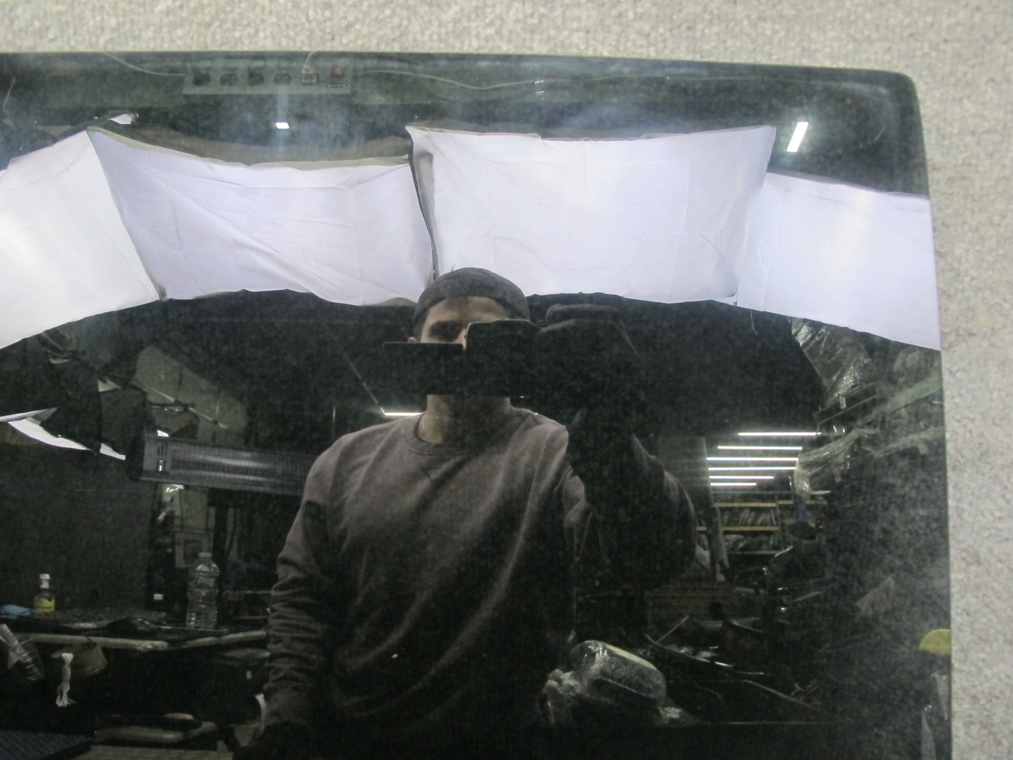 2003-2007 Lexus UZJ100L LX470 Rear Right Door Glass Window