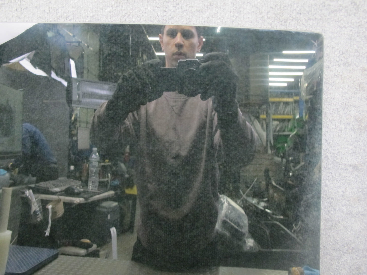 2003-2007 Lexus UZJ100L LX470 Rear Left Door Glass Window