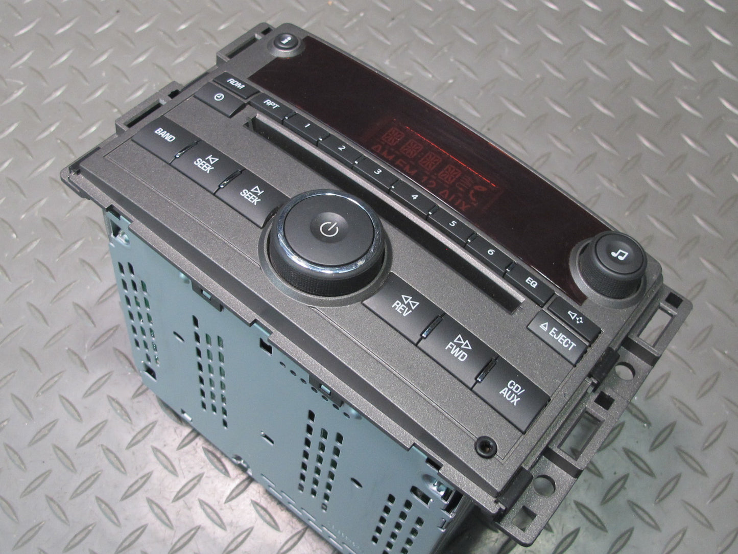 06-08 Pontiac Solstice AM FM Stereo Radio CD Disc Player Head Unit 15878904 OEM