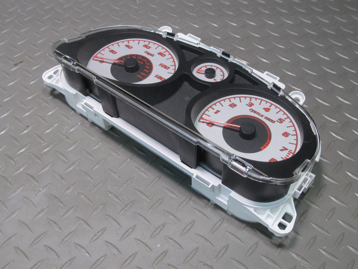 06-09 Pontiac Solstice 2.4L A/T Instrument Cluster Gauge Speedometer OEM