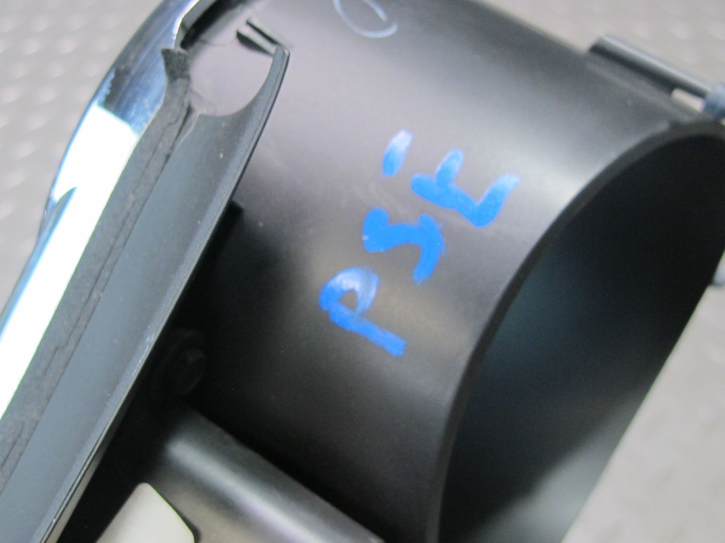 06-09 Pontiac Solstice Speedometer Cluster Trim Cover OEM