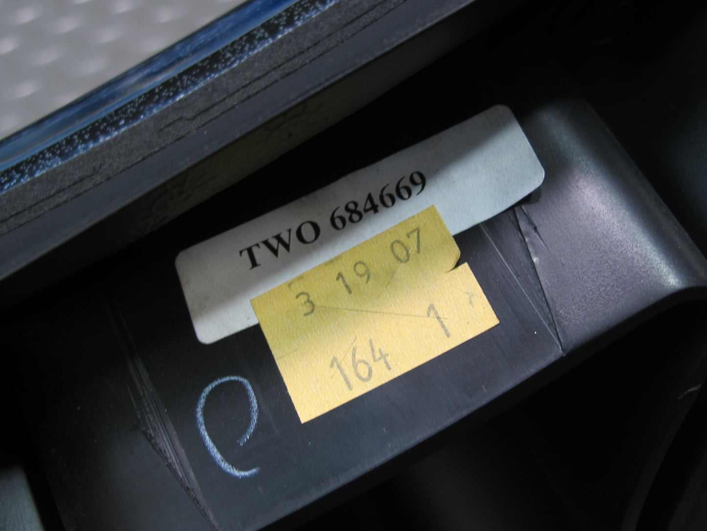 06-09 Pontiac Solstice Speedometer Cluster Trim Cover OEM