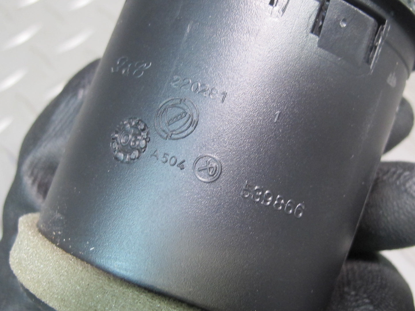 06-09 Pontiac Solstice Set of 4 Dash Front Left & Right A/C Air Vent OEM