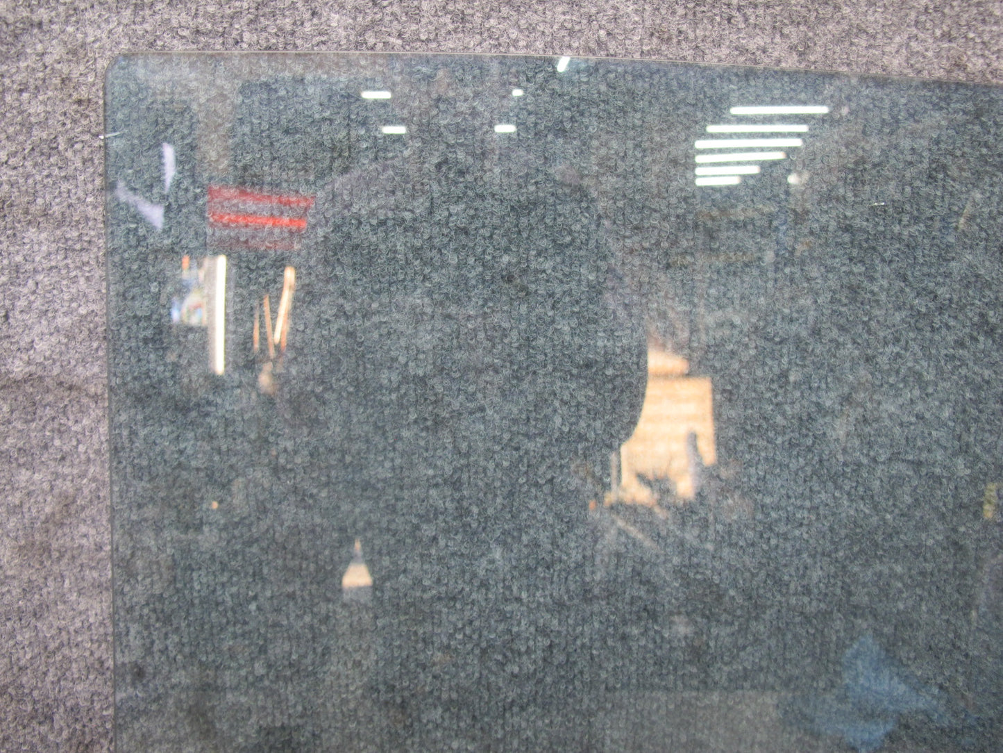 75-85 Mercedes W123 300D 240D Sedan Rear Right Door Glass Window OEM