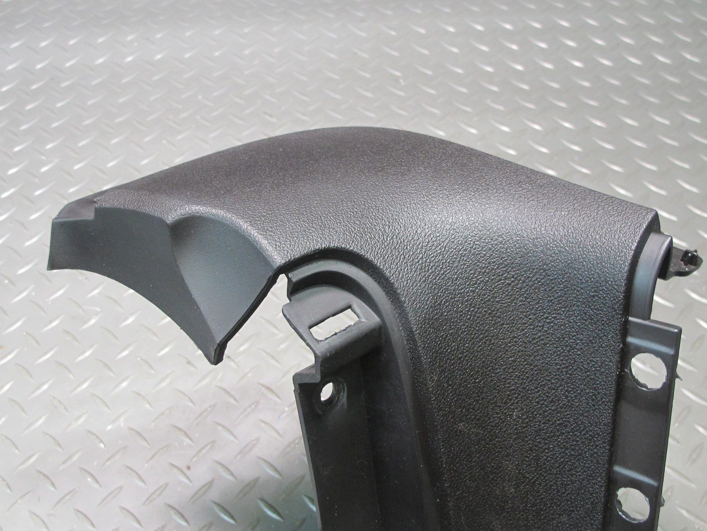 06-09 Pontiac Solstice Front Center Console Trim Panel Black 15781639 OEM