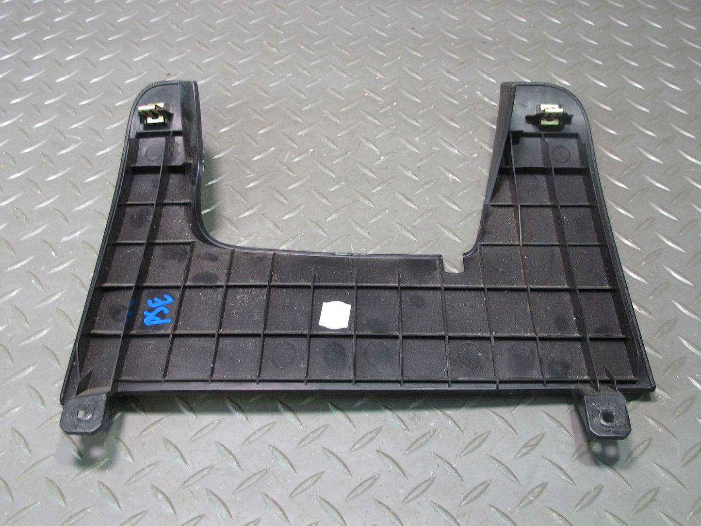 06-09 Pontiac Solstice Left Lower Steering Column Trim Cover Panel Black OEM