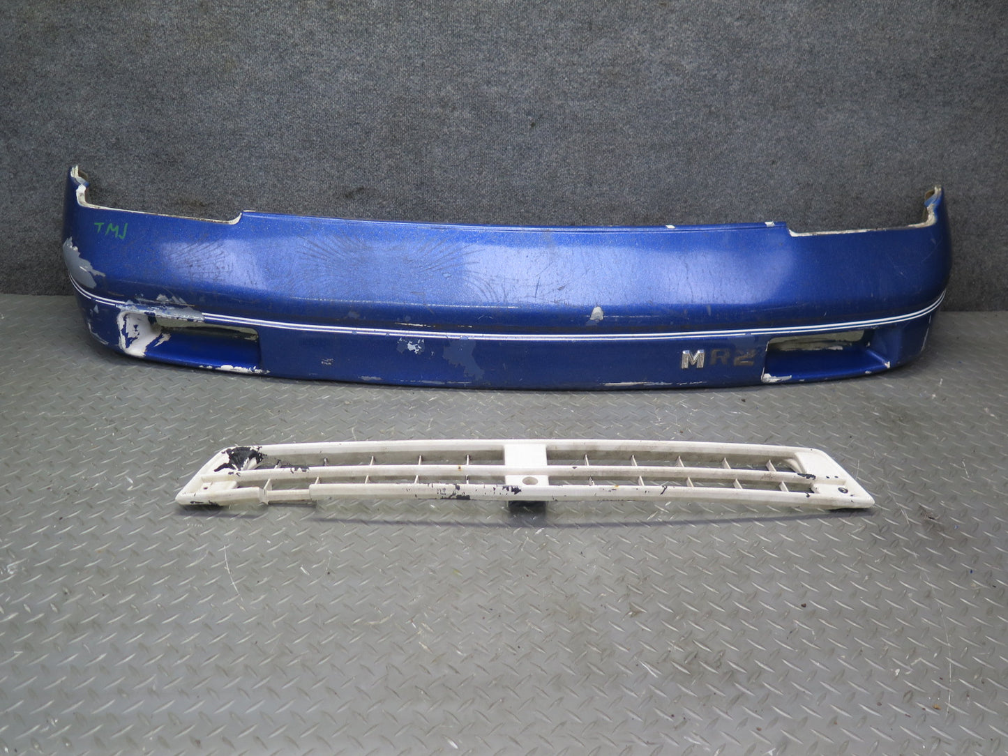 87-89 Toyota MR2 AW15 Front Bumper Cover w Foam & Lower Grille Blue OEM