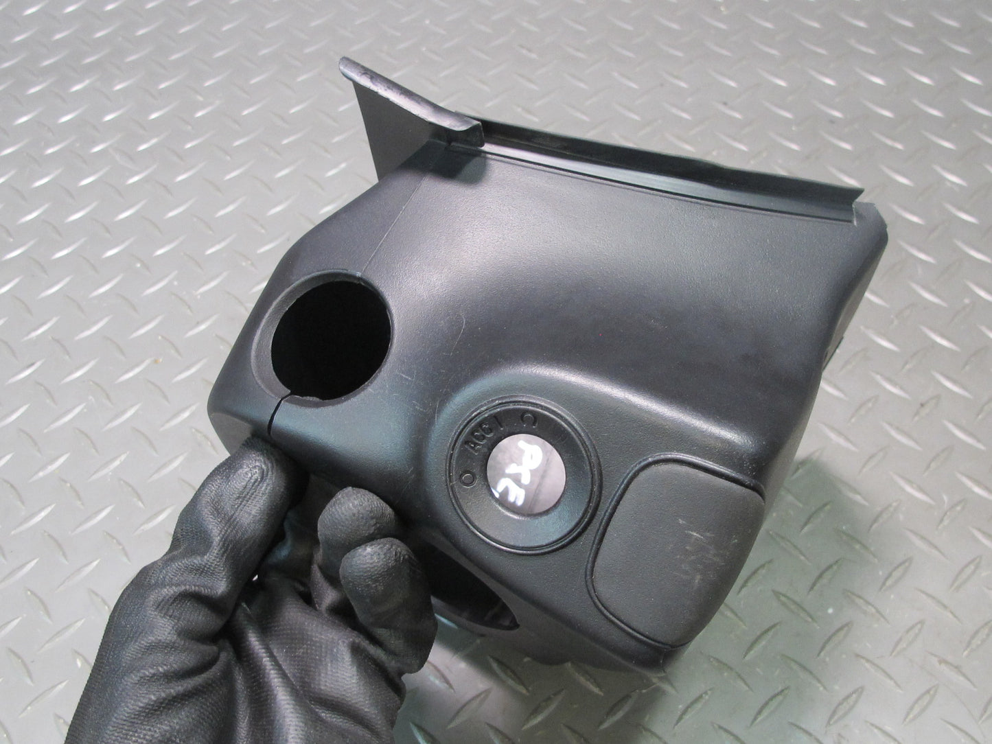 06-10 Pontiac Solstice Saturn SKY Steering Column Trim Cover Panel Assembly OEM