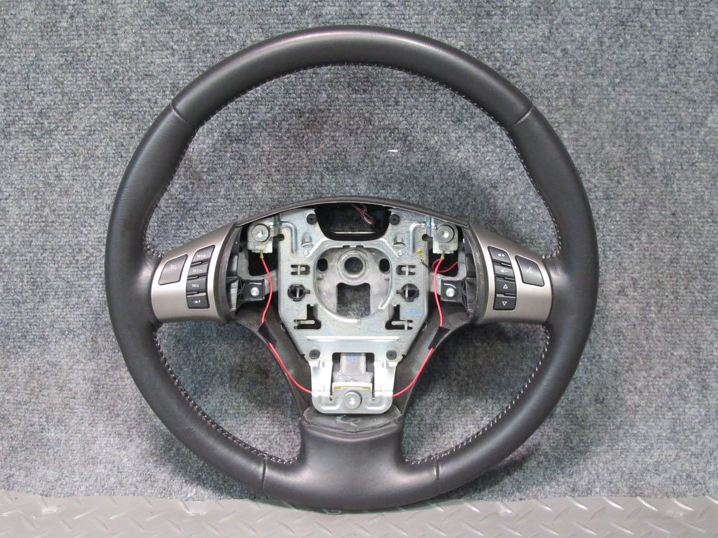 06-08 Pontiac Solstice Multifunction Leather Steering Black 20K 15944303 OEM