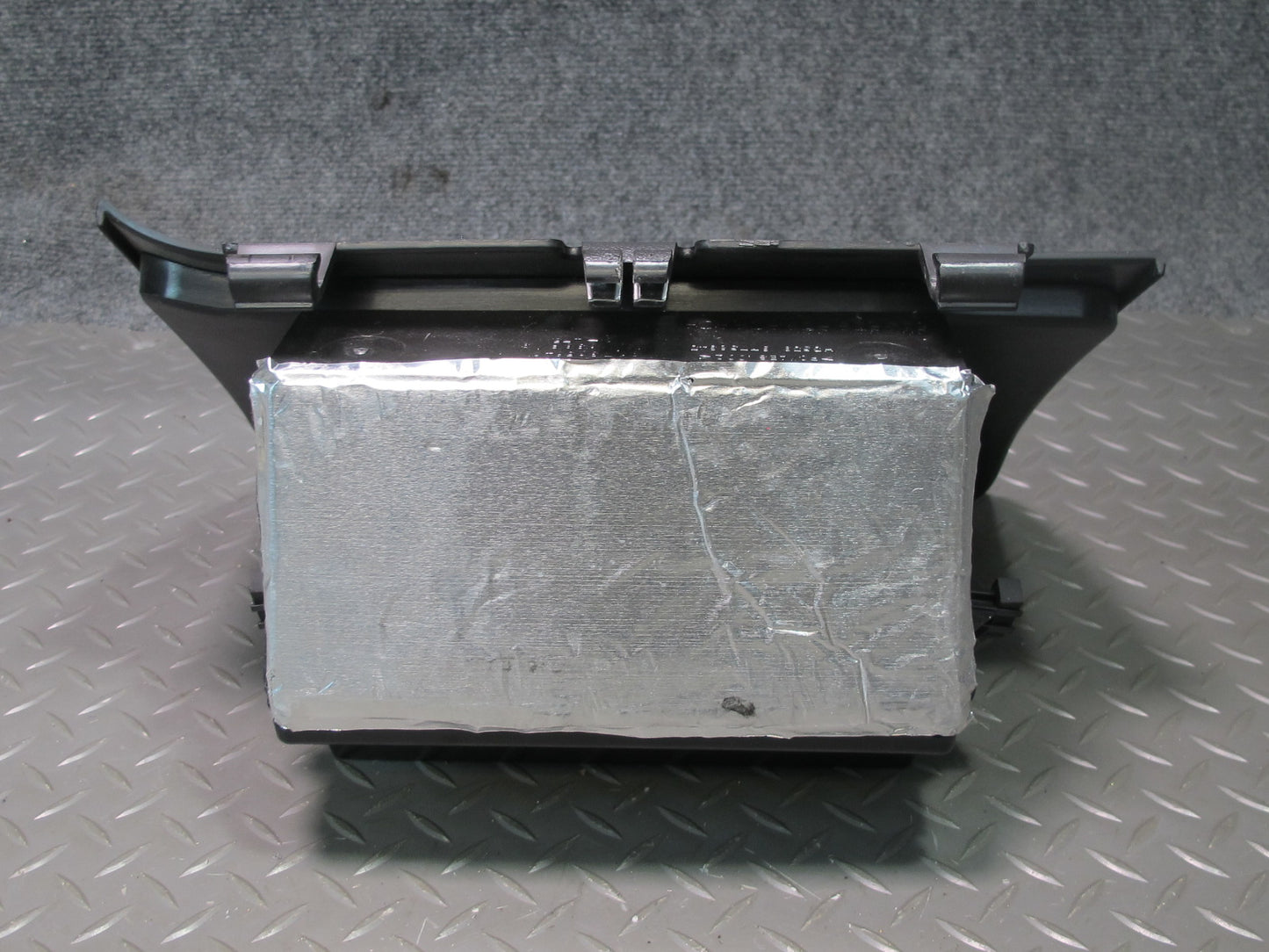 06-09 Pontiac Solstice Dash Front Right Glove Box Compartment Storage OEM