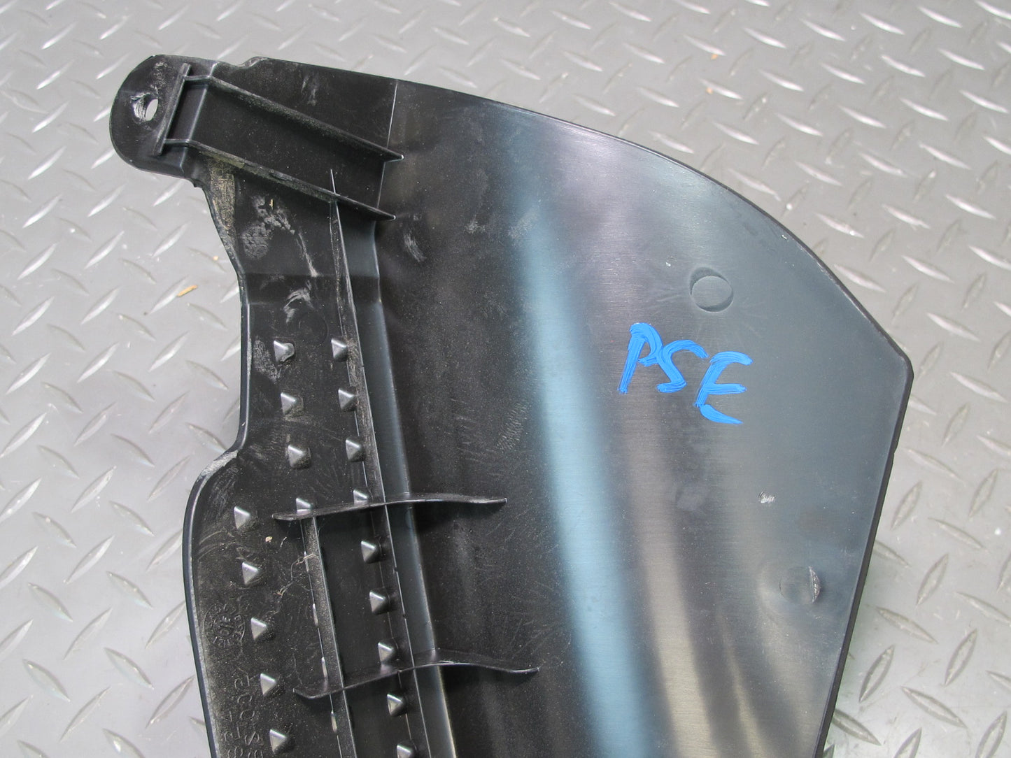 06-10 Pontiac Solstice Saturn SKY Left Side Foot Rest Pedal Black 15254326 OEM