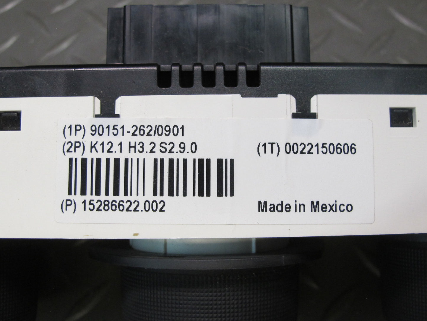 06-08 Pontiac Solstice A/C Heater Climate Control Switch Panel 15286622 OEM