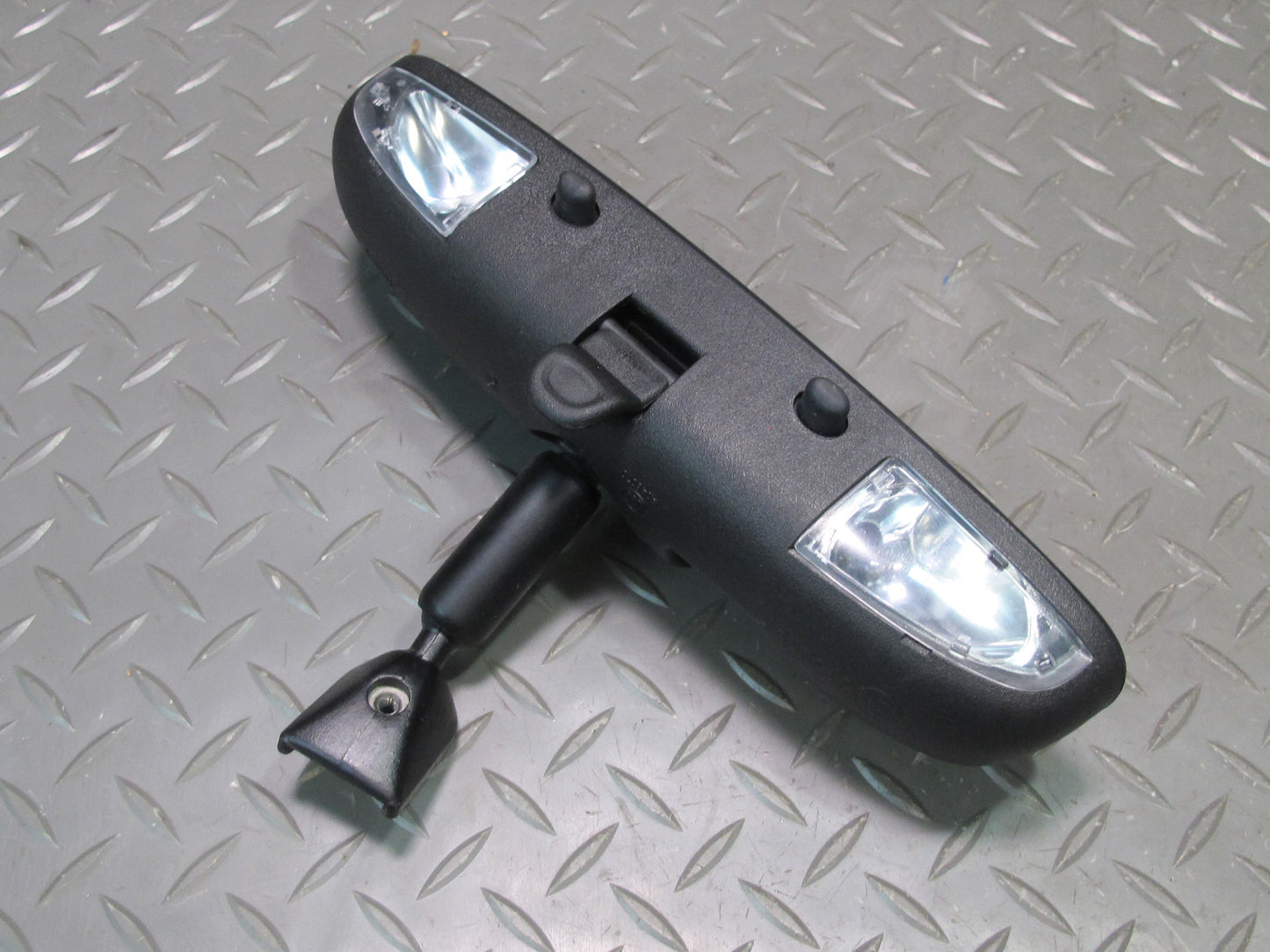 06-09 Pontiac Solstice Manual Dimming Interior Rear View Mirror OEM