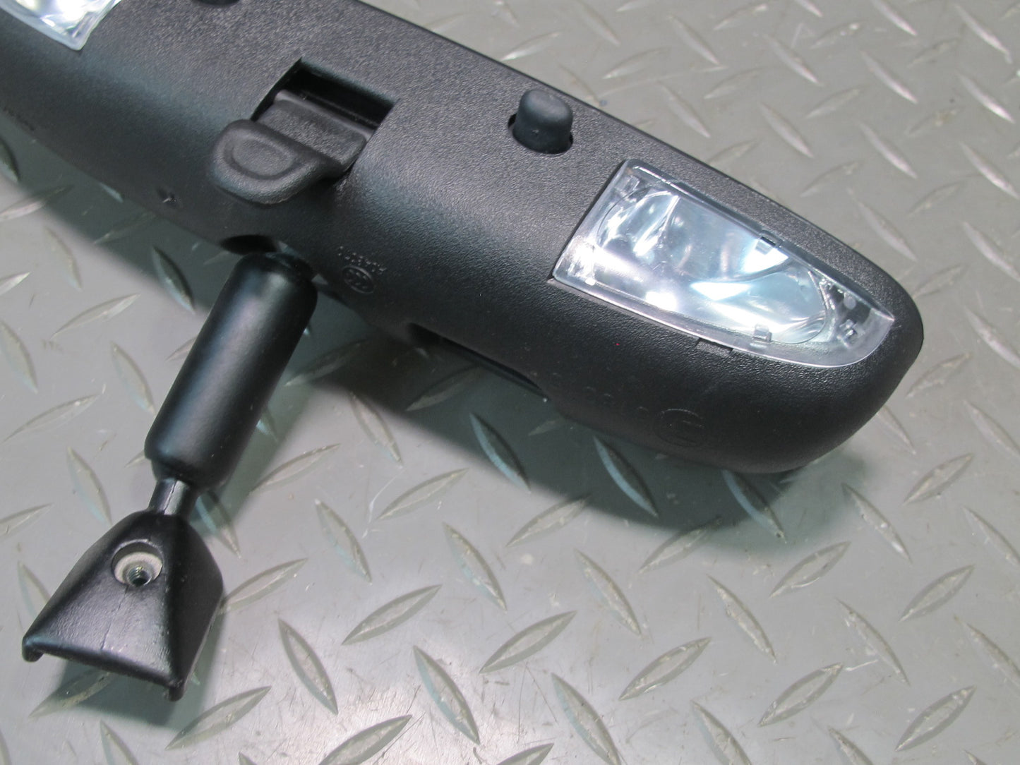 06-09 Pontiac Solstice Manual Dimming Interior Rear View Mirror OEM