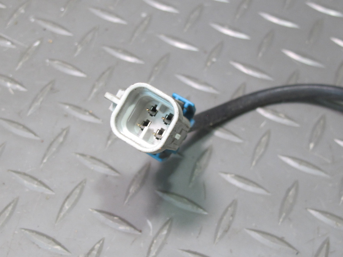 06-07 Pontiac Solstice 2.4L Set of 2 Exhaust Oxygen O2 Lambda Sensor OEM