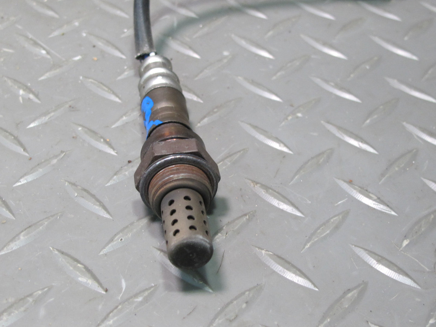 06-07 Pontiac Solstice 2.4L Set of 2 Exhaust Oxygen O2 Lambda Sensor OEM