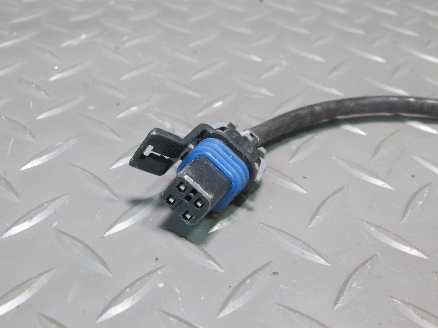 06-07 Pontiac Solstice 2.4L Set of 2 Exhaust Oxygen O2 Lambda Sensor OEM