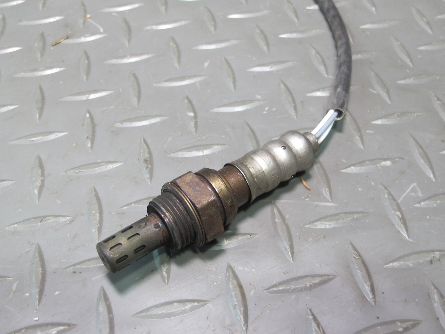 06-07 Pontiac Solstice 2.4L Set of 2 Exhaust Oxygen O2 Lambda Sensor OEM