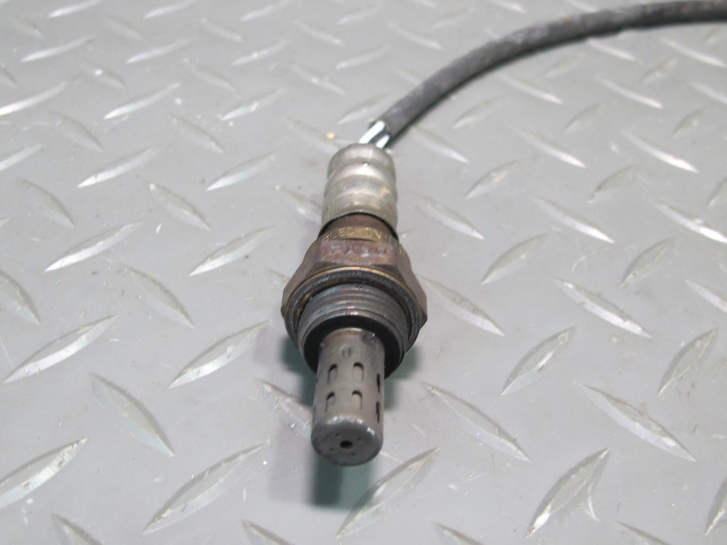 06-07 Pontiac Solstice 2.4L Set of 2 Exhaust Oxygen O2 Lambda Sensor OEM