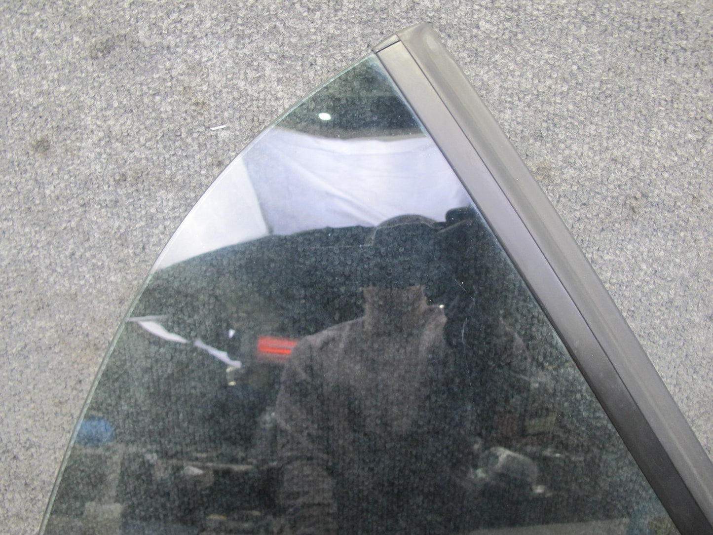 01-06 BMW E46 330ci Convertible Rear Right Quarter Glass Window OEM