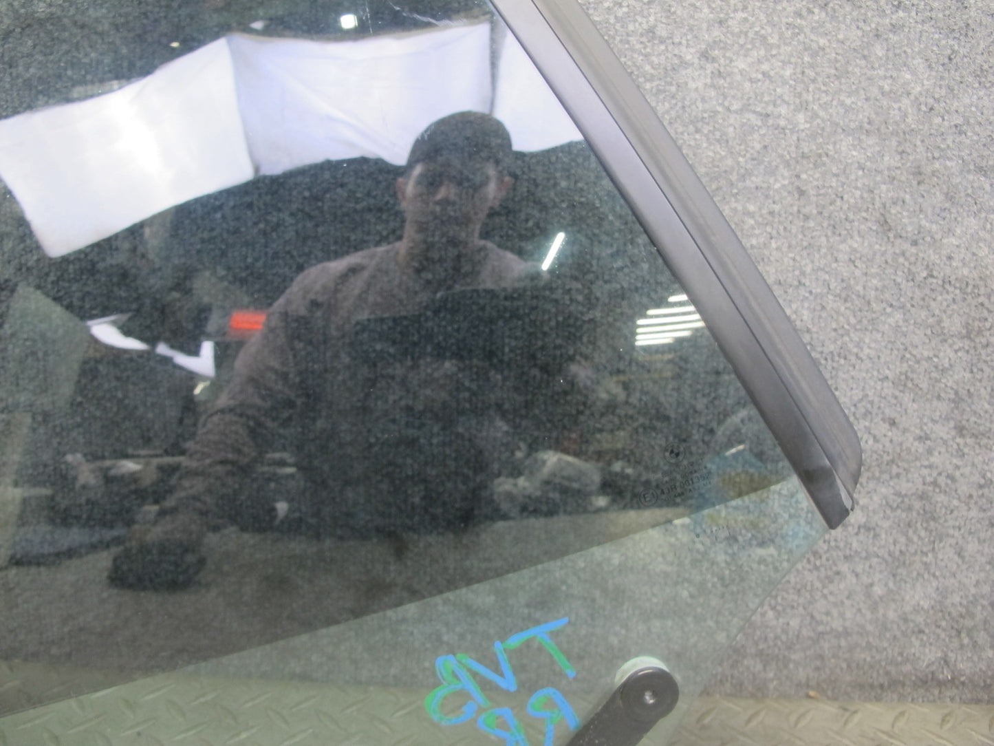 01-06 BMW E46 330ci Convertible Rear Right Quarter Glass Window OEM