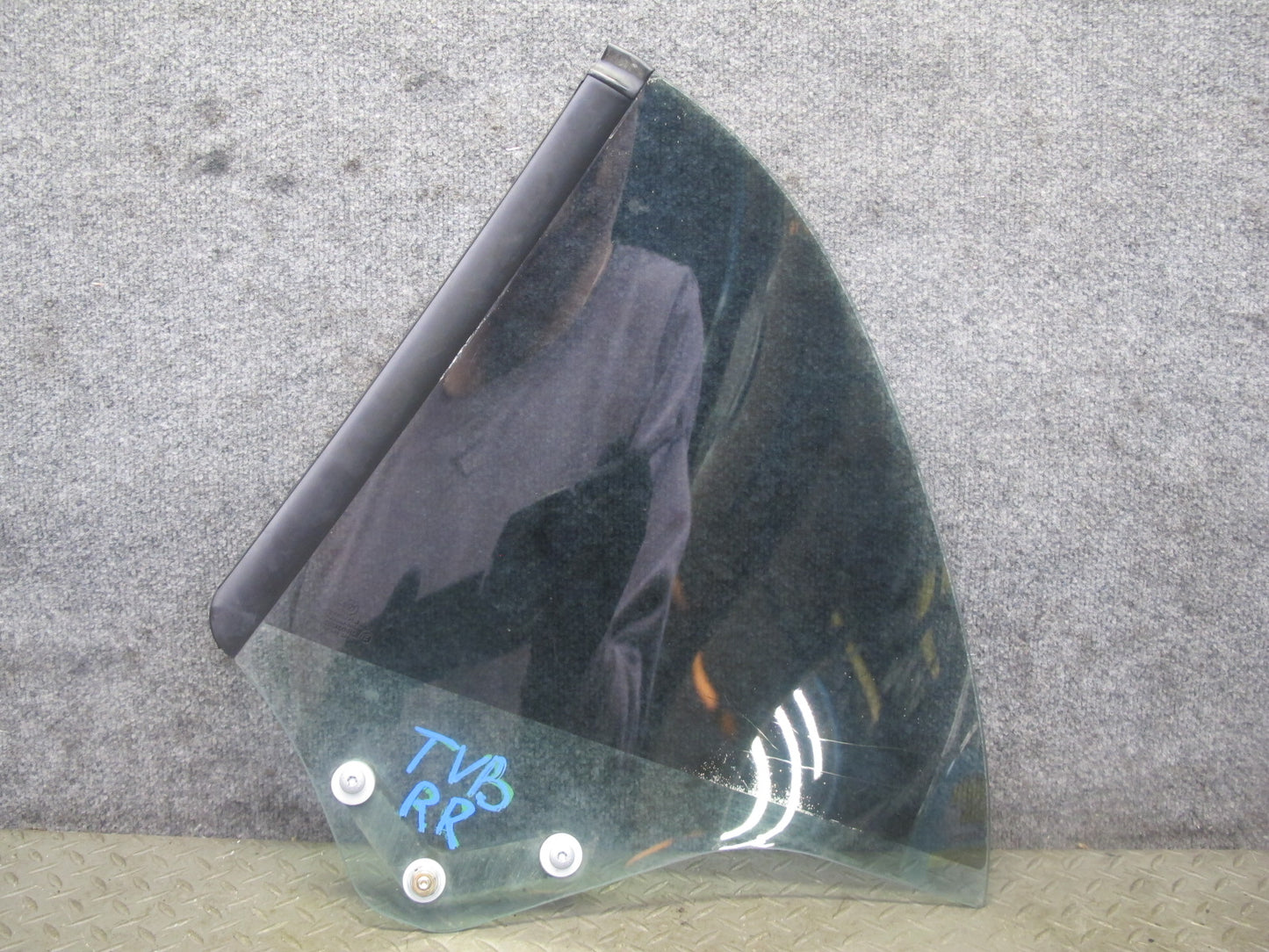 01-06 BMW E46 330ci Convertible Rear Right Quarter Glass Window OEM