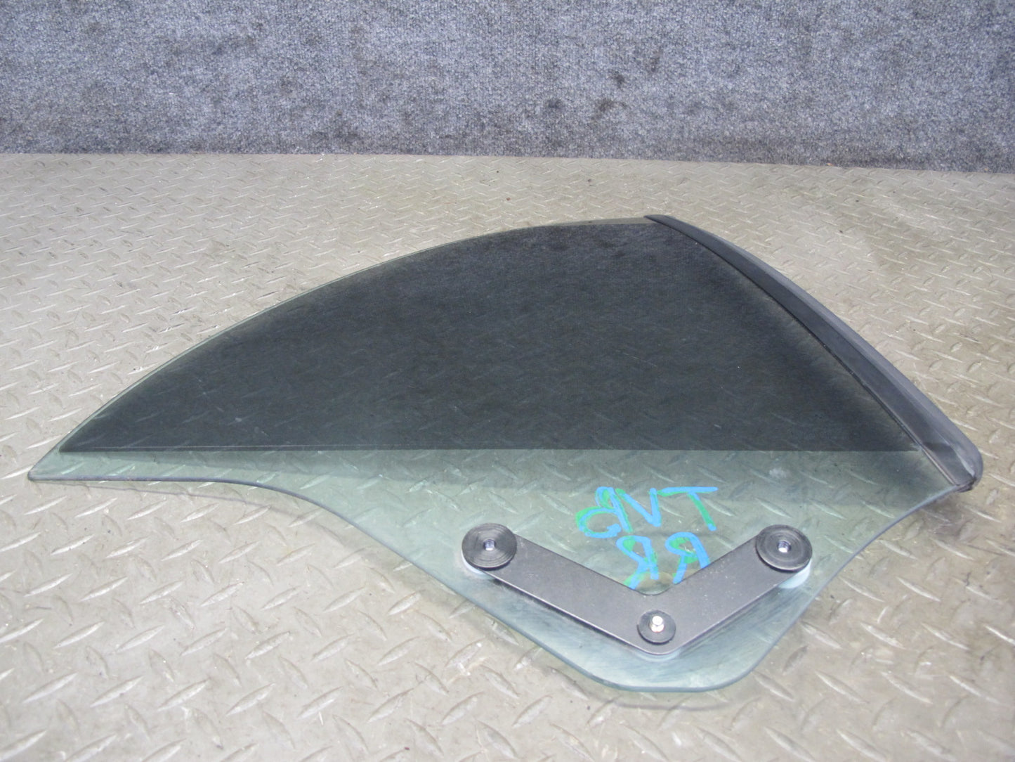 01-06 BMW E46 330ci Convertible Rear Right Quarter Glass Window OEM