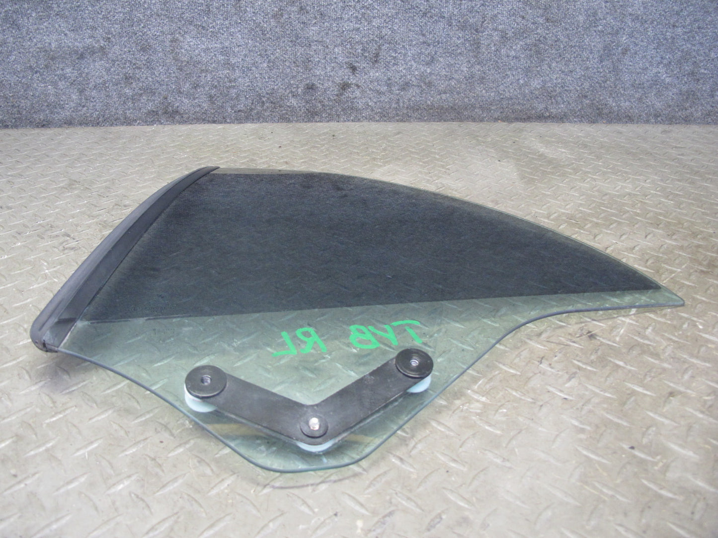 01-06 BMW E46 330ci Convertible Rear Left Quarter Glass Window OEM