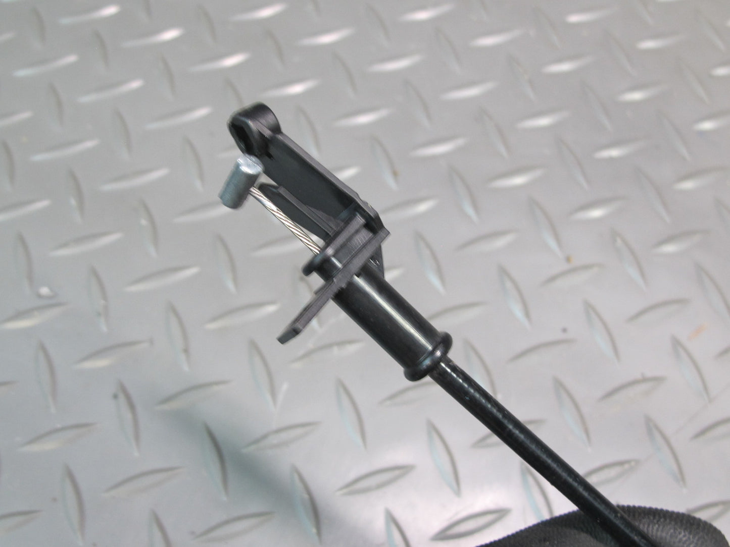 06-10 Pontiac Solstice Saturn SKY Left Door Lock Latch Actuator 15901300 OEM