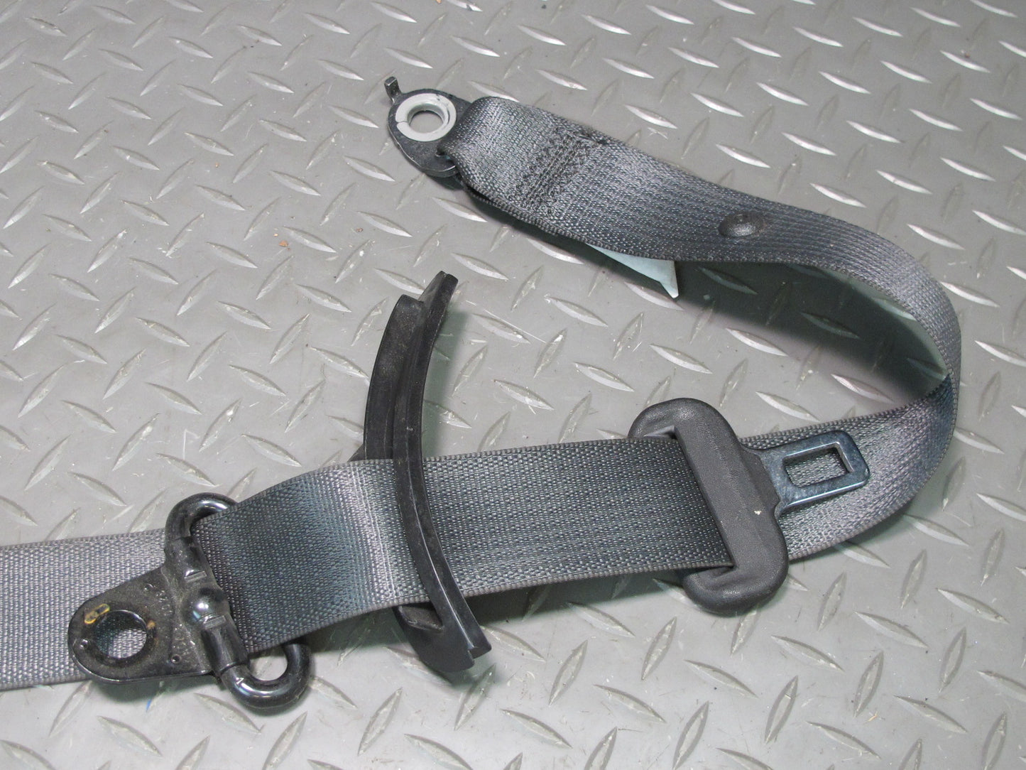 06-09 PONTIAC SOLSTICE FRONT RIGHT & LEFT SIDE SEATBELT RETRACTOR SET OEM