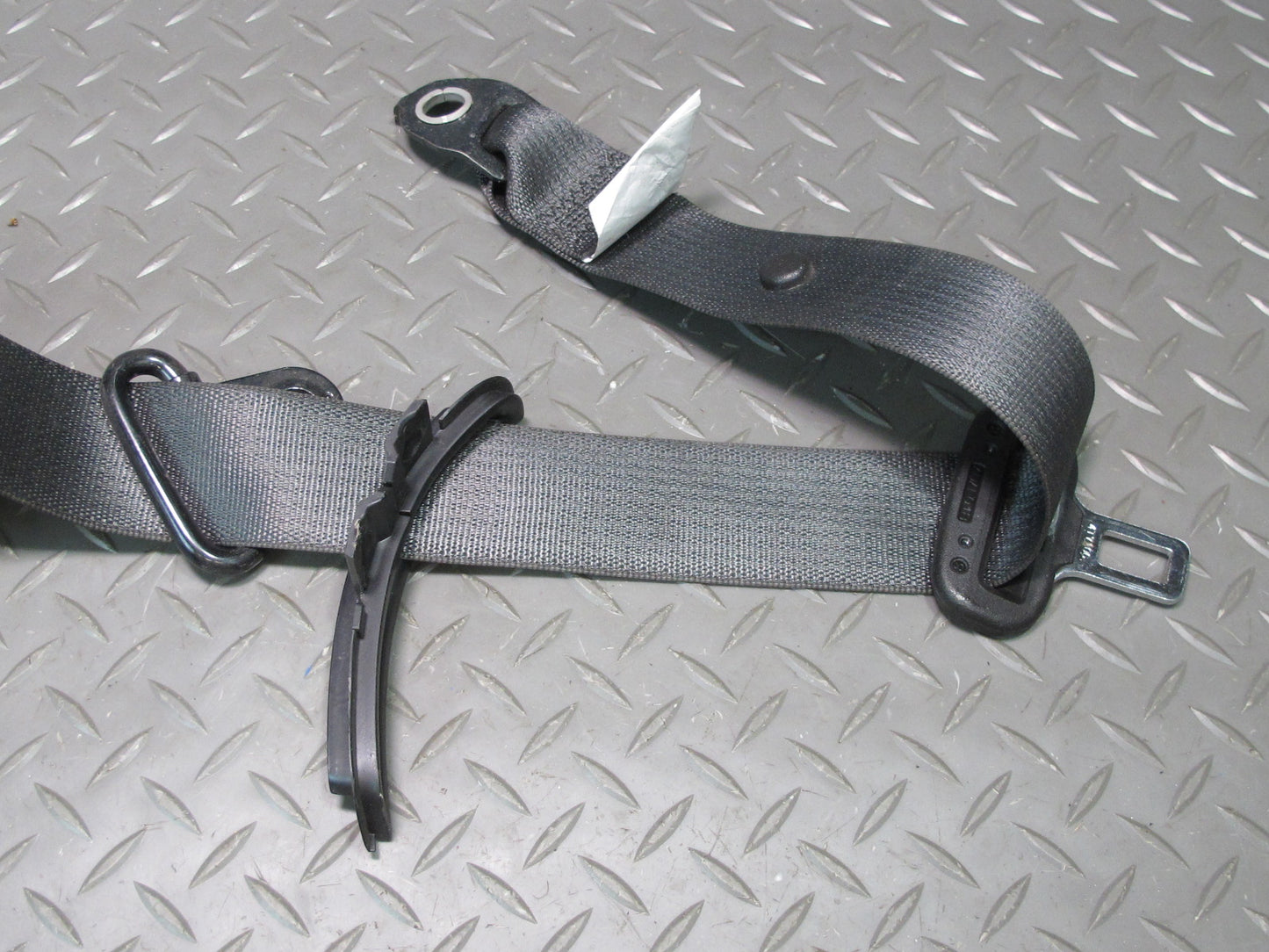 06-09 PONTIAC SOLSTICE FRONT RIGHT & LEFT SIDE SEATBELT RETRACTOR SET OEM
