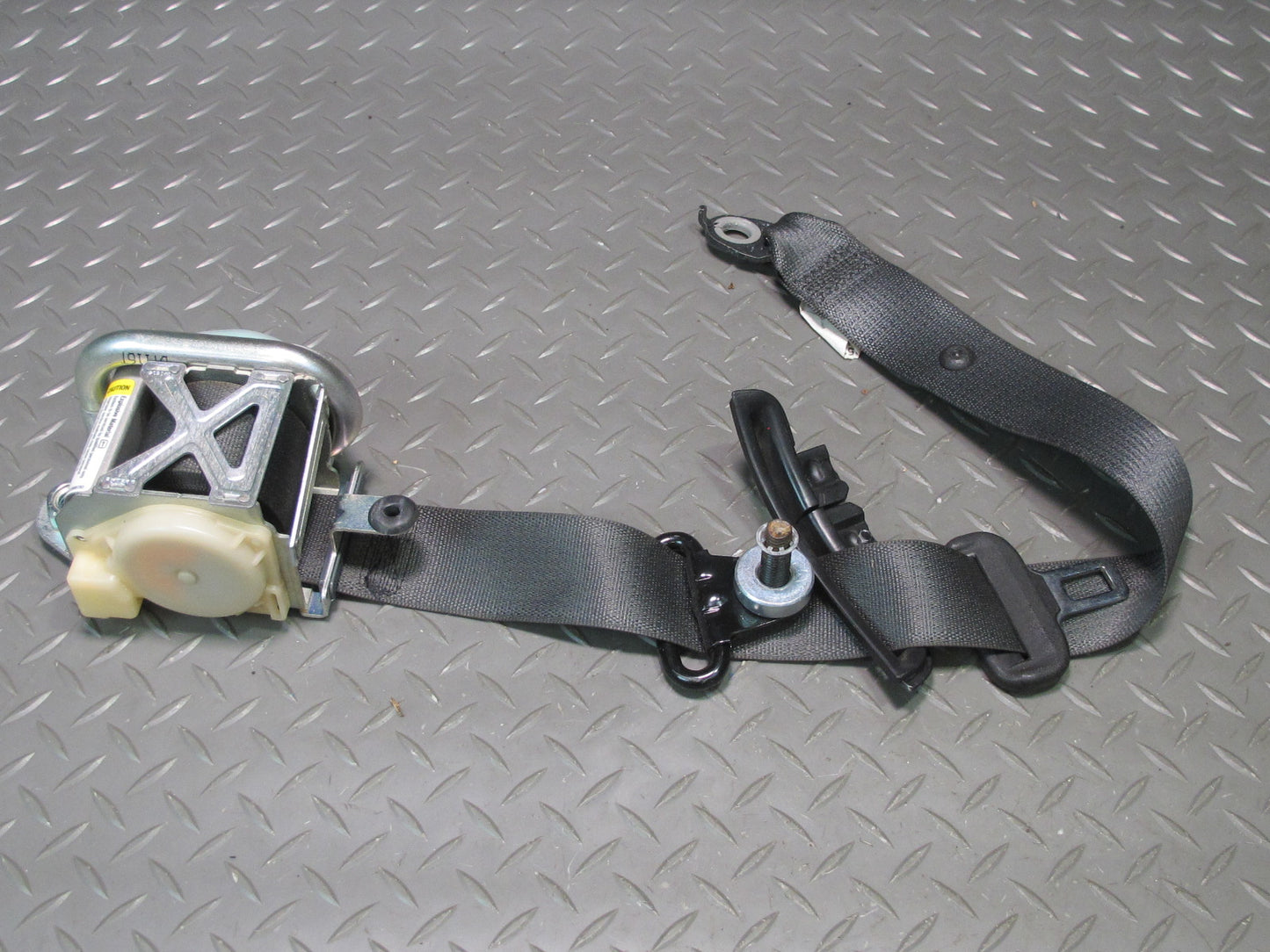 06-09 PONTIAC SOLSTICE FRONT RIGHT & LEFT SIDE SEATBELT RETRACTOR SET OEM