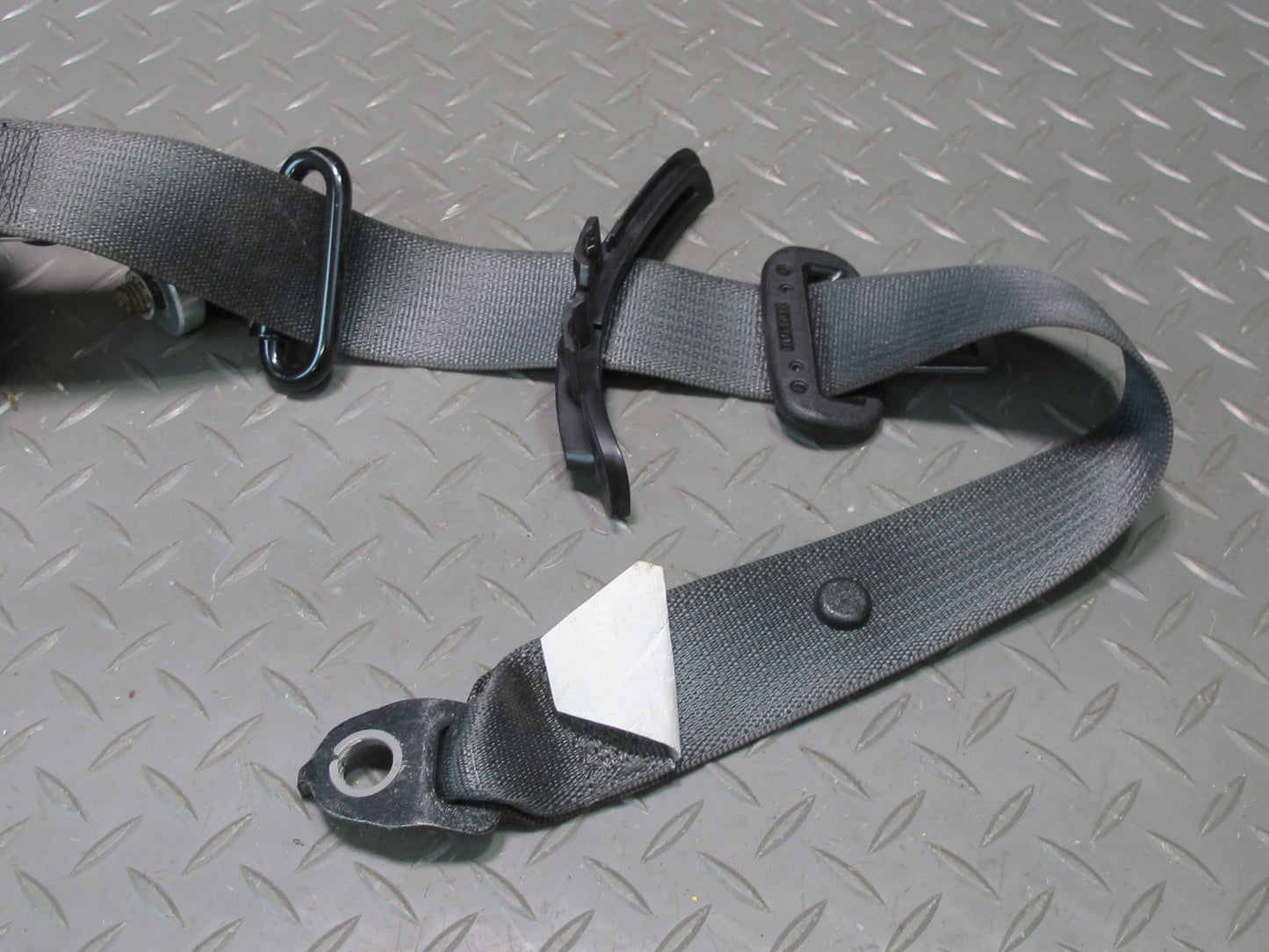 06-09 PONTIAC SOLSTICE FRONT RIGHT & LEFT SIDE SEATBELT RETRACTOR SET OEM