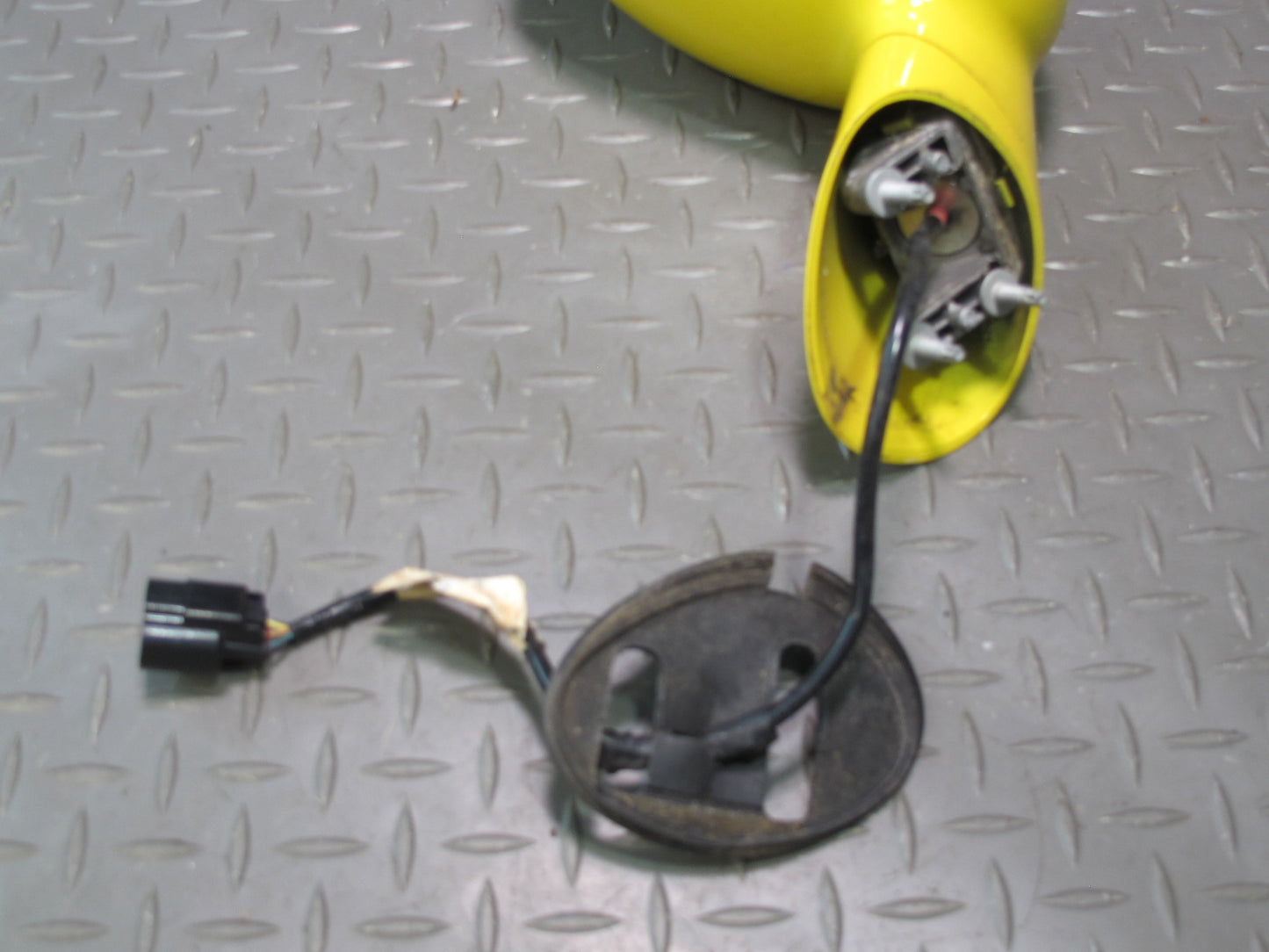 06-09 Pontiac Solstice Left Side View Power Mirror Yellow 20K Miles OEM