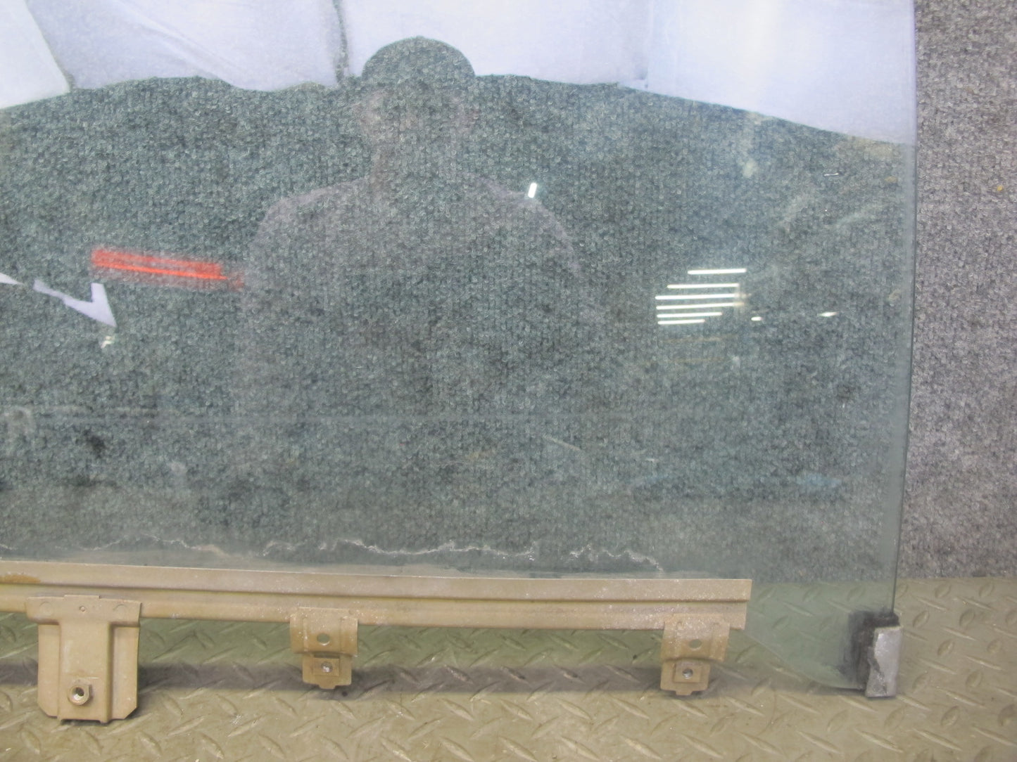 73-89 Mercedes R107 Convertible Front Left Driver Door Glass Window OEM