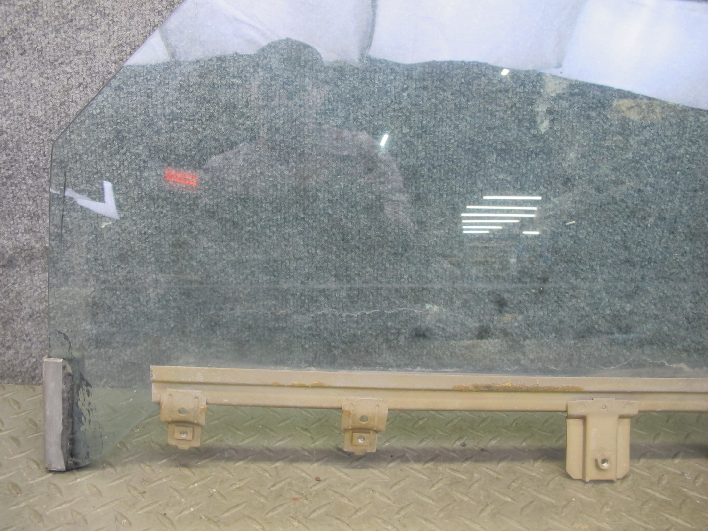 73-89 Mercedes R107 Convertible Front Left Driver Door Glass Window OEM